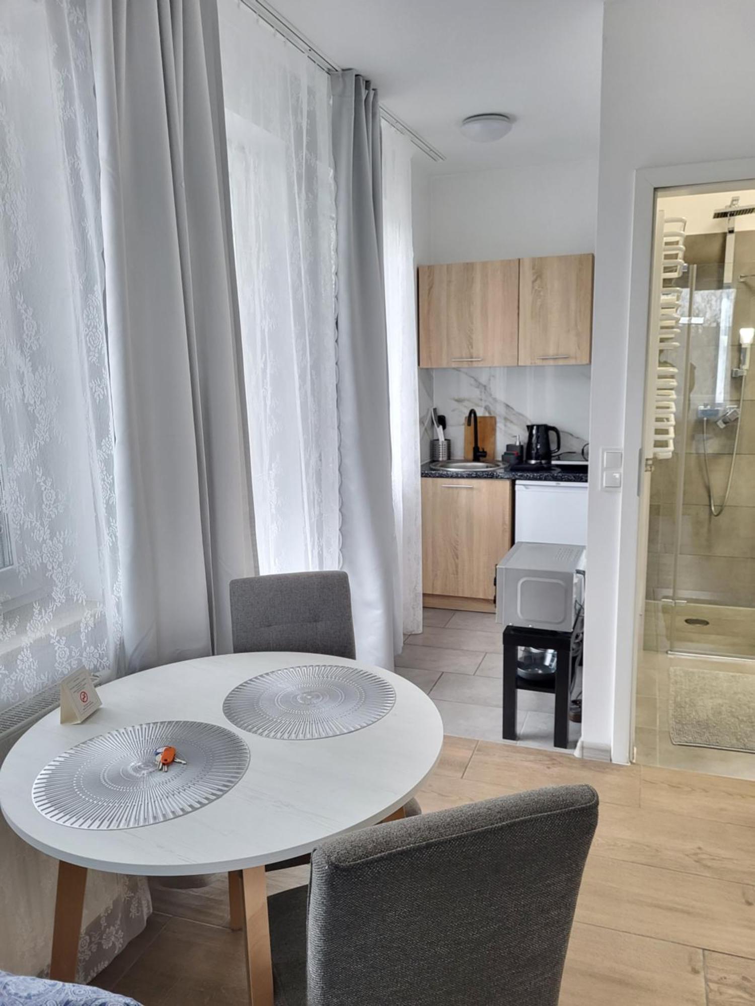 Pokoje - Studio Gliwice I Przy Onkologii Ngoại thất bức ảnh